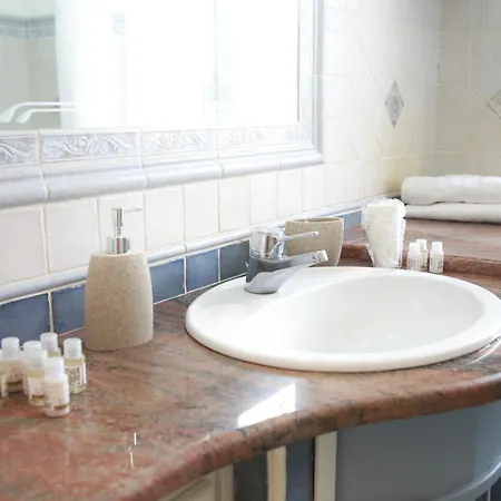 Apartment Sweet With Swimming Pool By Er